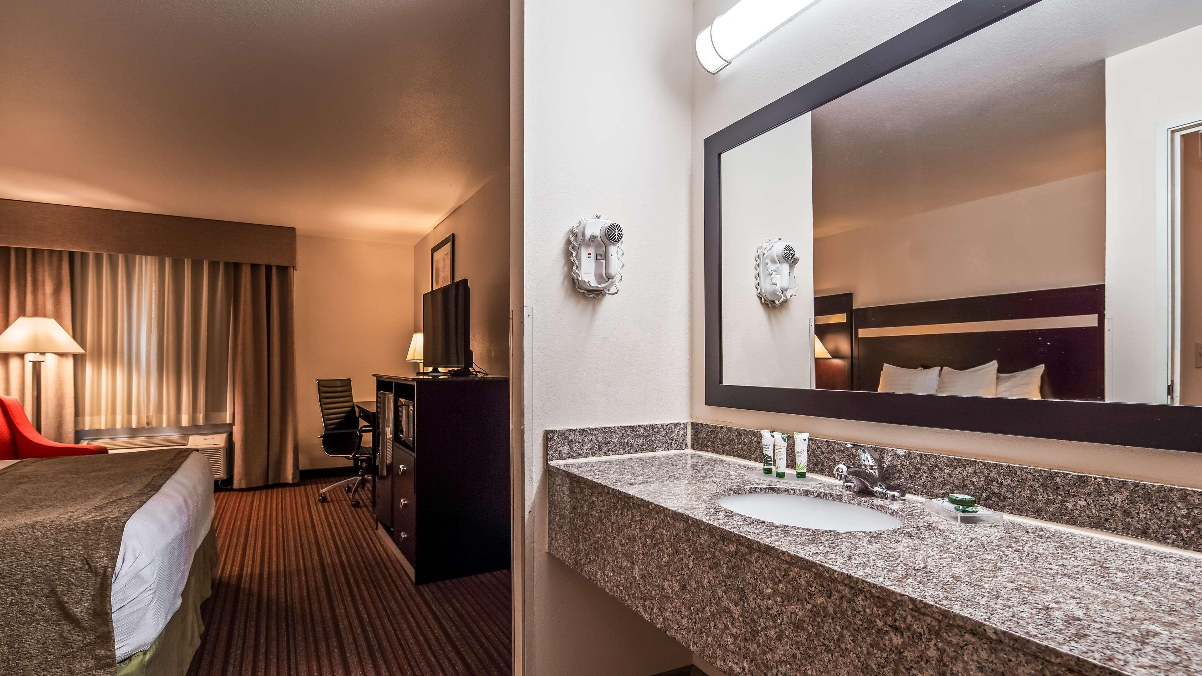 Best Western Parsons Inn Extérieur photo