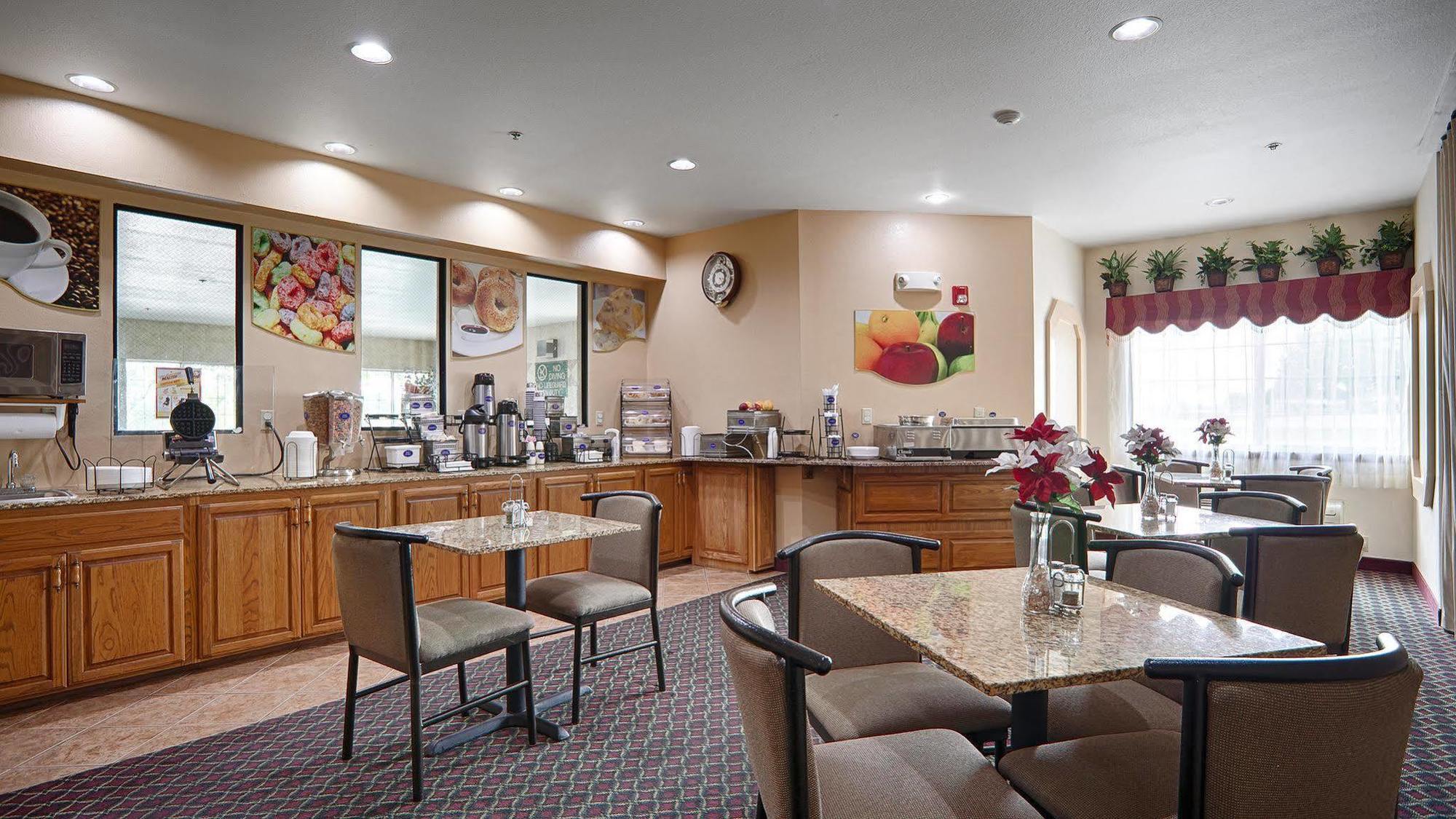 Best Western Parsons Inn Extérieur photo