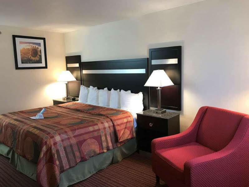 Best Western Parsons Inn Extérieur photo