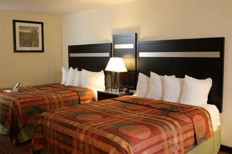Best Western Parsons Inn Extérieur photo